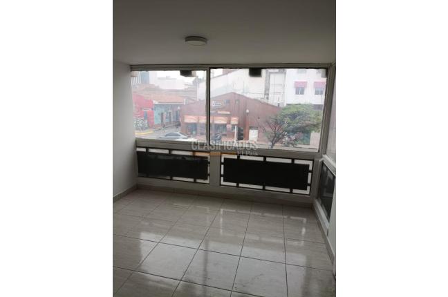 Oficinas y Consultorios, Alquiler, San Antonio - $1.930.000