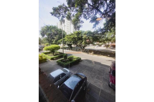 Apartamentos, Alquiler, La Flora - $2.200.000