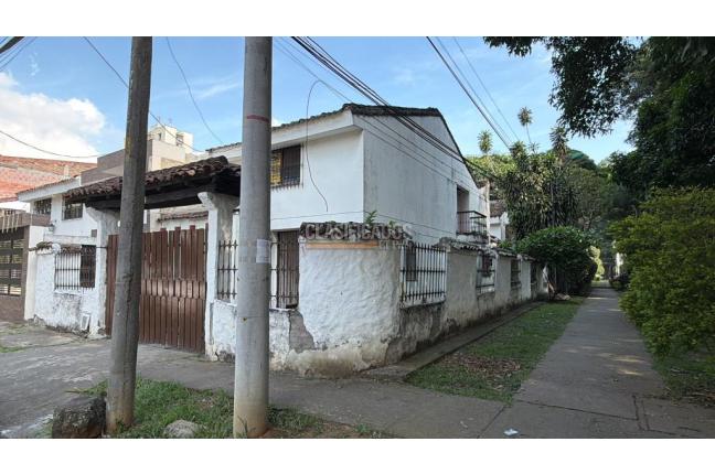 Casas, Alquiler, Prados del Norte - $2.400.000