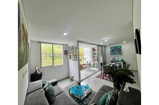 Apartamentos, Venta, Cristales - $580.000.000