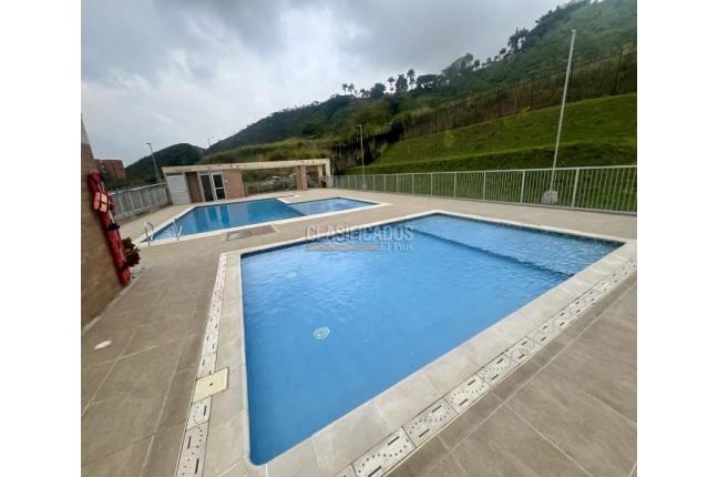 Apartamentos, Venta, Cristales - $580.000.000