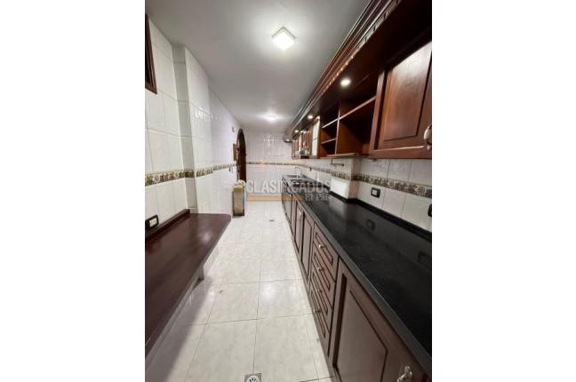 Casas, Venta en El Limonar