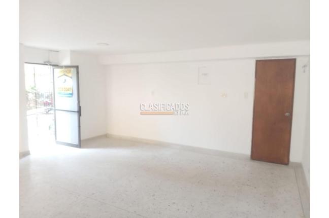 Locales y Bodegas, Alquiler, El Peñón - $1.500.000