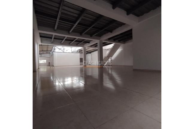 Locales y Bodegas, Alquiler, Junín - $8.500.000