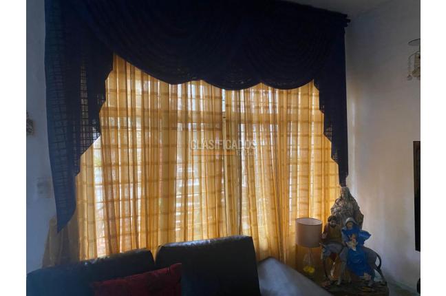 Casas, Venta, Ciudad Córdoba - $300.000.000