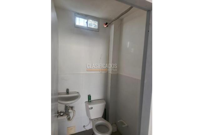 Locales y Bodegas, Alquiler, Puerto Colombia - $1.950.000