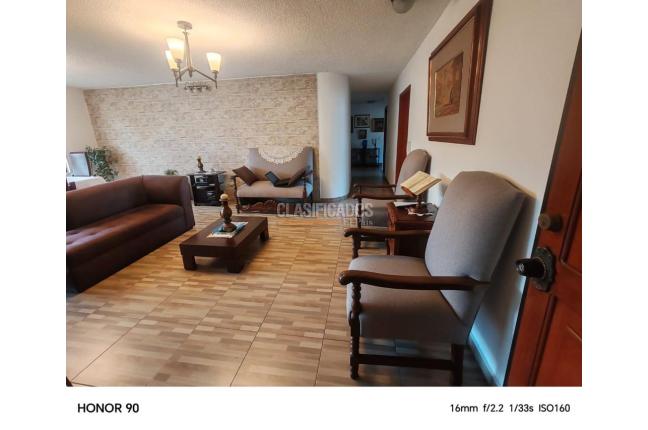 Apartamentos, Venta, Versalles - $345.000.000