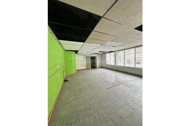 Locales y Bodegas, Alquiler en Centro Ccial Ciudad de Cali