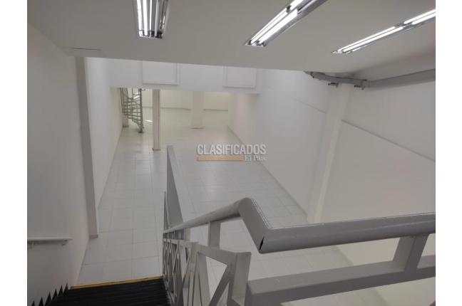 Locales y Bodegas, Venta, Junín - $890.000.000