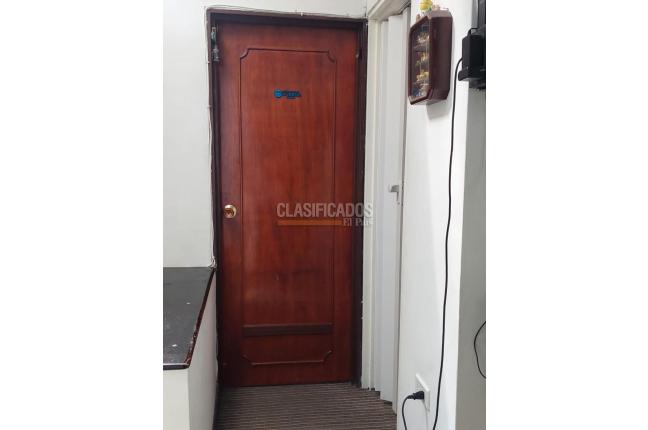 Casas, Venta en Santa Mónica Popular