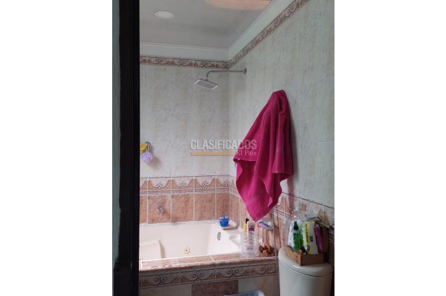 Casas, Venta, Santa Mónica Popular - $420.000.000