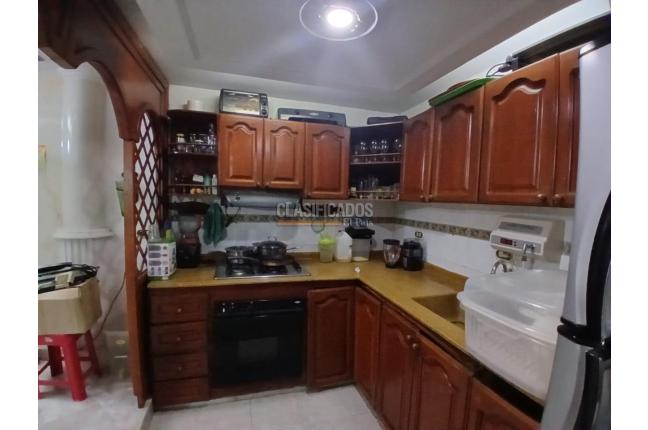 Casas, Venta, Candelaria - $245.000.000