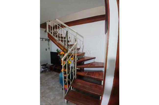 Casas, Venta, Candelaria - $245.000.000