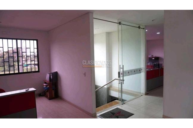 Locales y Bodegas, Venta, Candelaria - $1.600.000.000