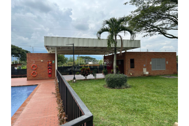 Apartamentos, Venta en Jamundí