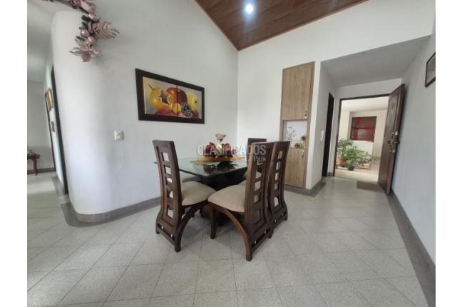 Apartamentos, Venta, Capri - $327.000.000