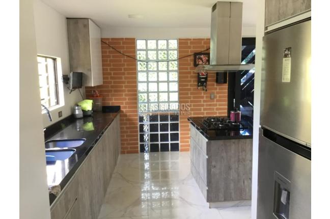 Casas, Venta, La Reforma - $1.300.000.000