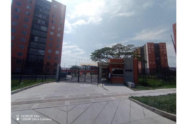 Apartamentos, Alquiler, Ciudad Melendez - $1.400.000