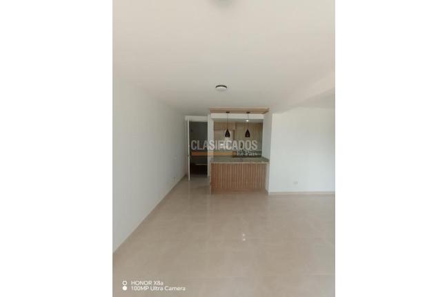 Apartamentos, Alquiler, Ciudad Melendez - $1.400.000