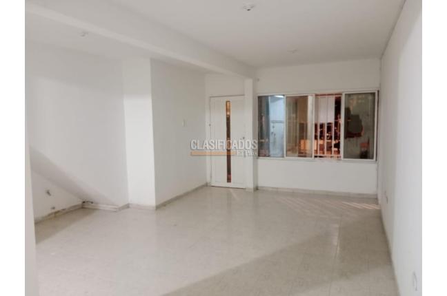 Casas, Alquiler, Ciudad Córdoba - $750.000