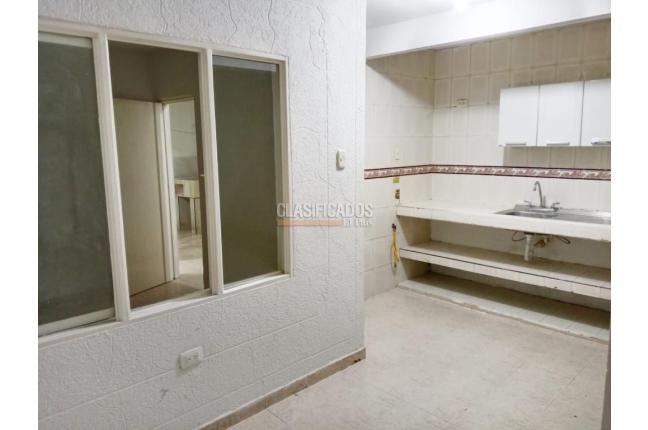 Casas, Alquiler, Ciudad Córdoba - $750.000