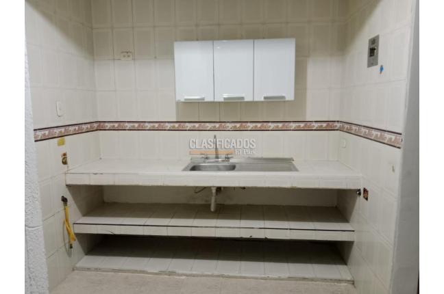 Casas, Alquiler, Ciudad Córdoba - $750.000