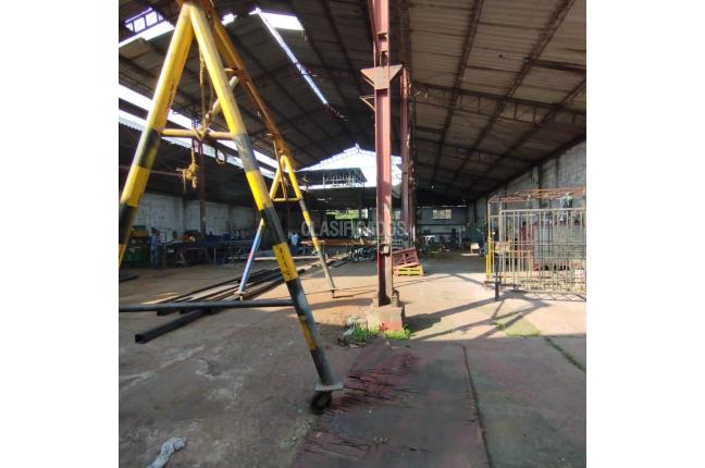 Locales y Bodegas, Venta, Yumbo - $1.890.000.000