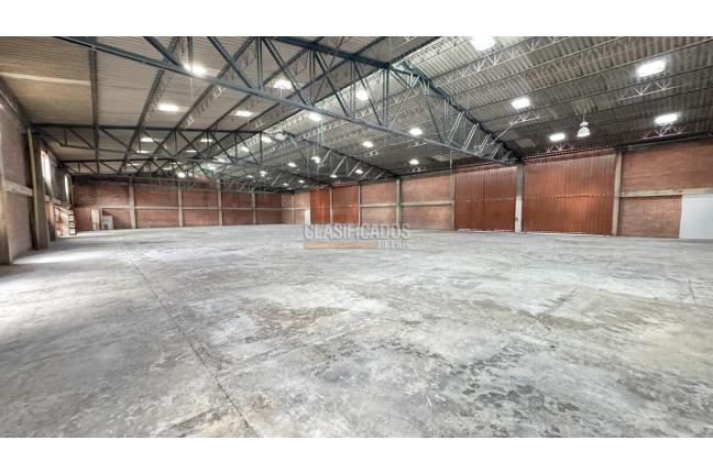 Locales y Bodegas, Alquiler en La Nubia