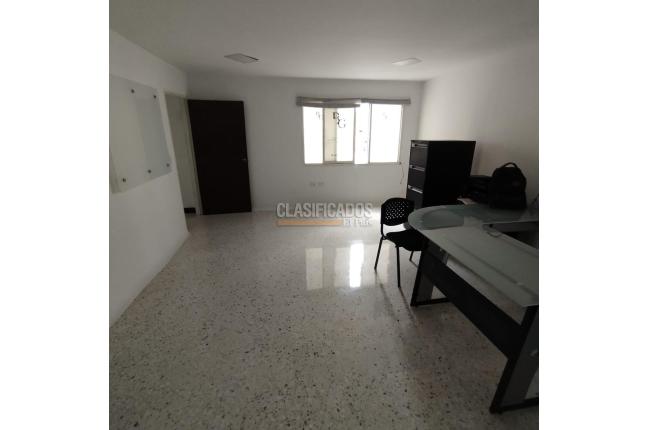 Oficinas y Consultorios, Alquiler, San Fernando - $1.700.000