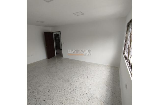 Oficinas y Consultorios, Alquiler, San Fernando - $1.700.000