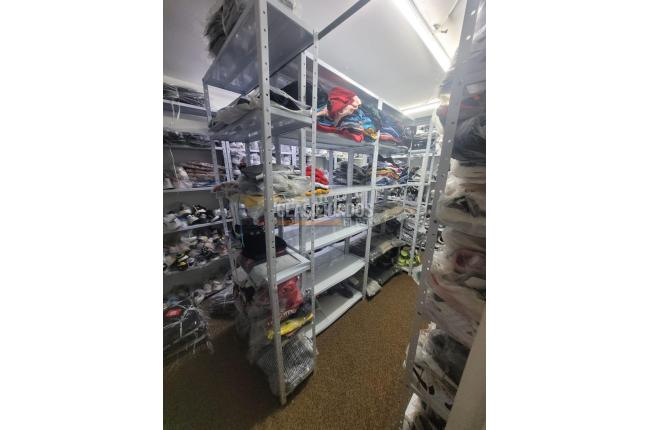 Locales y Bodegas, Alquiler en Panamericano