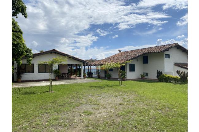 Fincas y Casas Campestres, Venta, El Cerrito - $3.000.000.000