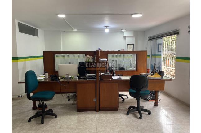 Locales y Bodegas, Venta, Colseguros - $1.500.000.000