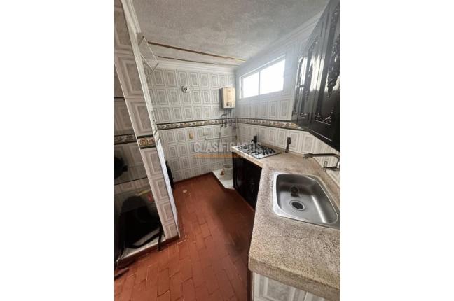 Apartamentos, Venta, Alcázares - $180.000.000