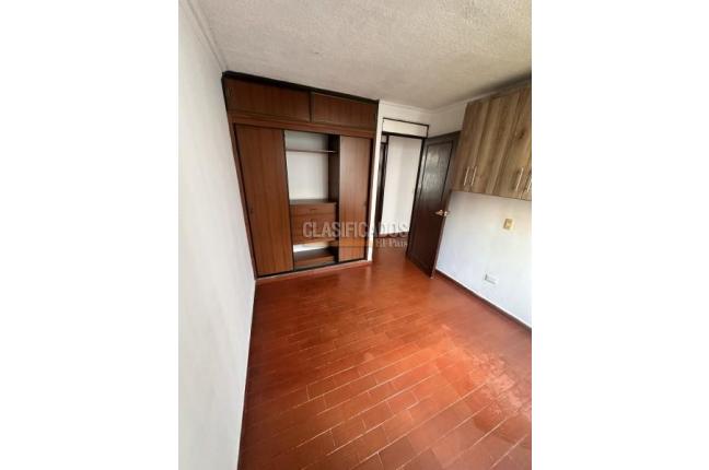 Apartamentos, Venta, Alcázares - $180.000.000