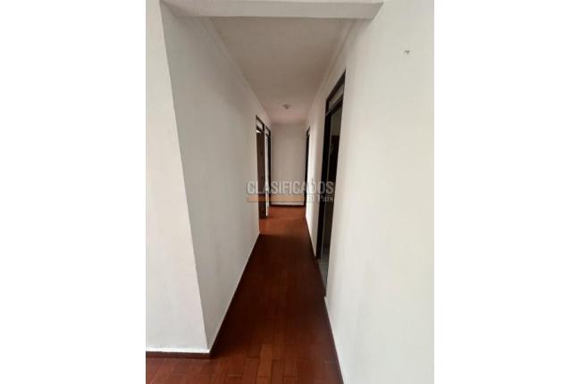 Apartamentos, Venta, Alcázares - $180.000.000