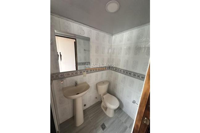 Apartamentos, Venta, Alcázares - $180.000.000