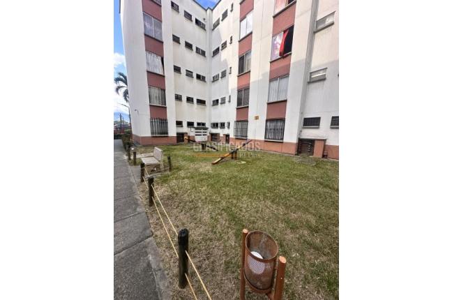 Apartamentos, Venta, Alcázares - $180.000.000