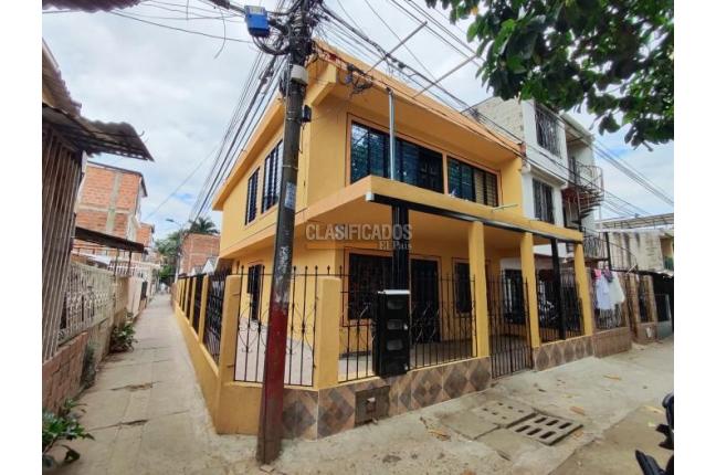 Casas, Venta, Floralia - $300.000.000