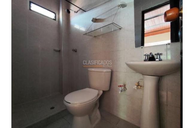 Casas, Venta, Floralia - $300.000.000