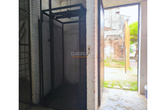 Locales y Bodegas, Venta, Cristóbal Colón - $1.300.000.000