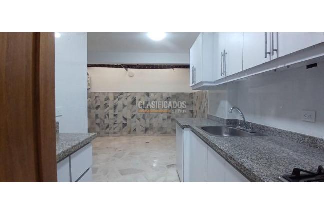 Apartamentos, Venta, Versalles - $440.000.000