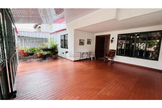 Casas, Venta, Pampalinda - $690.000.000