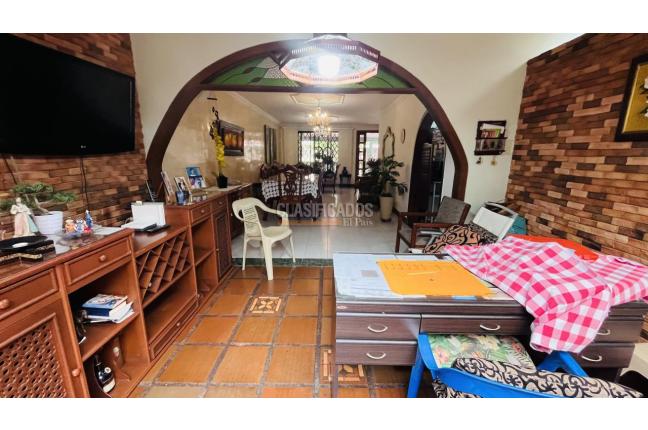 Casas, Venta, Pampalinda - $690.000.000