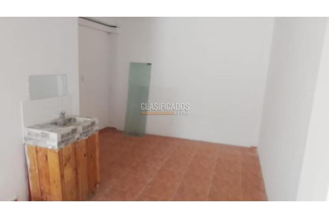 Locales y Bodegas, Alquiler, Cartagena - $2.500.000