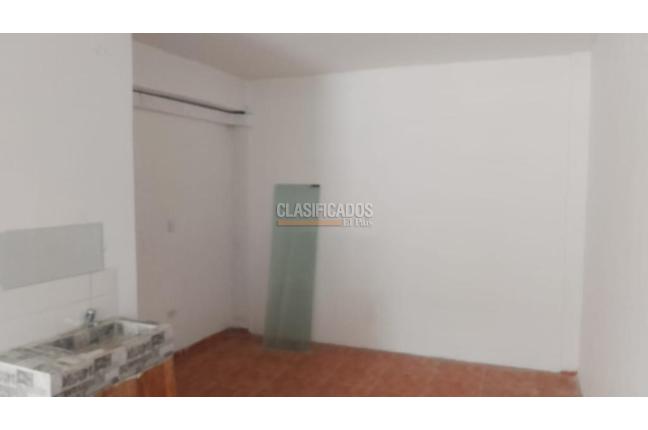 Locales y Bodegas, Alquiler, Cartagena - $2.500.000