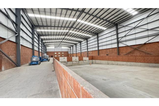 Locales y Bodegas, Alquiler, Yumbo - $103.500.000