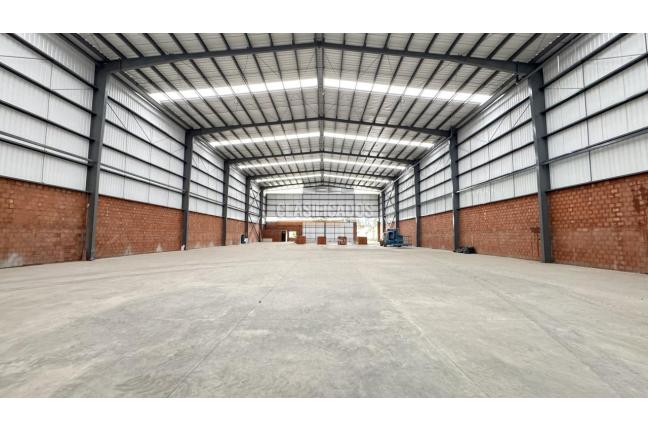 Locales y Bodegas, Alquiler, Yumbo - $103.500.000