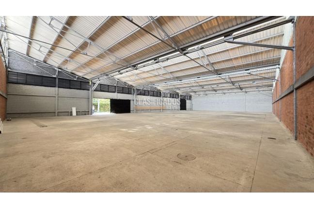 Locales y Bodegas, Alquiler en Palmira