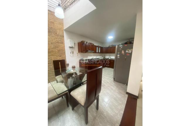 Casas, Venta, Mayapán - $650.000.000